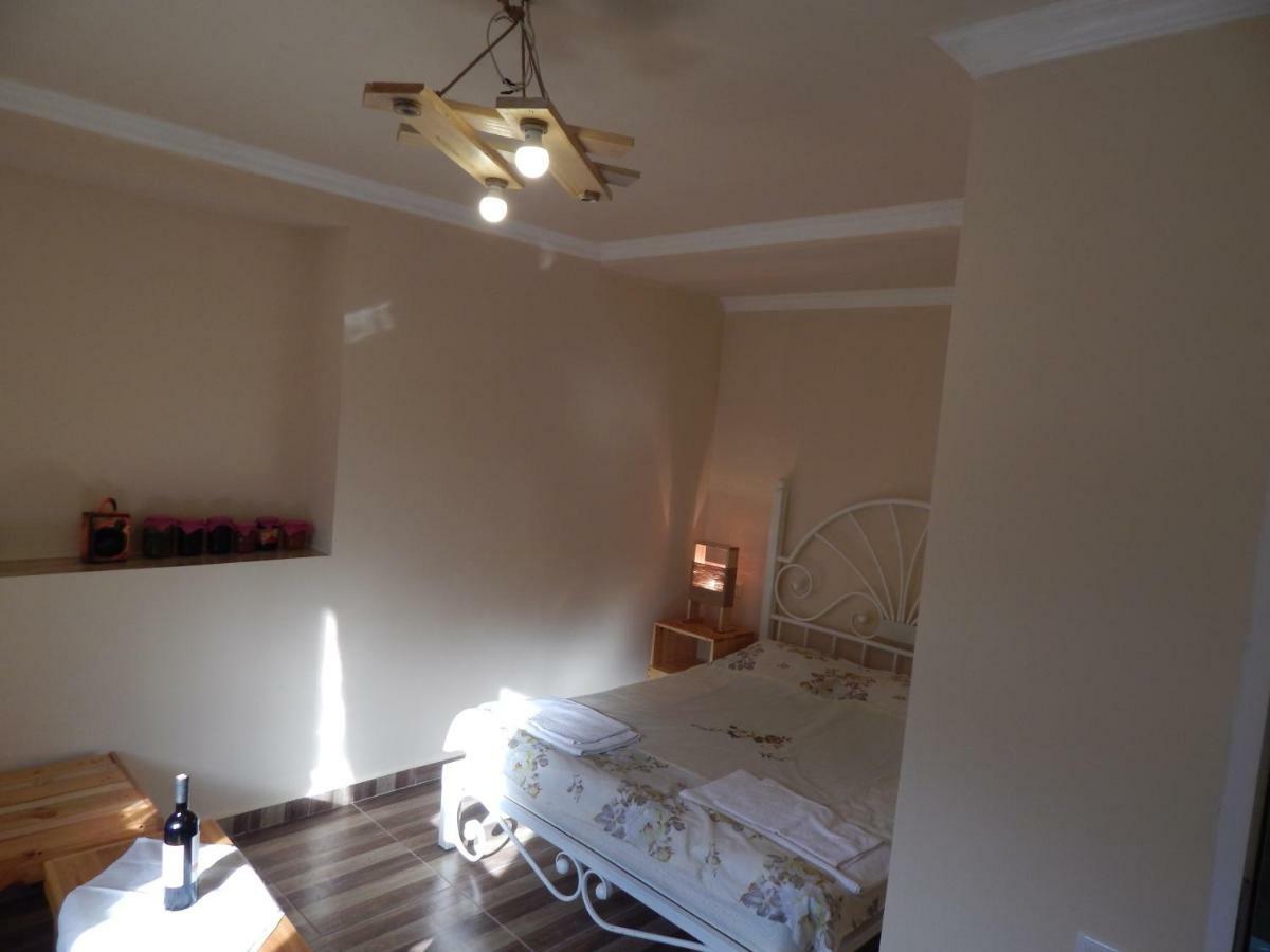 Arami Guest House Dilijan Esterno foto